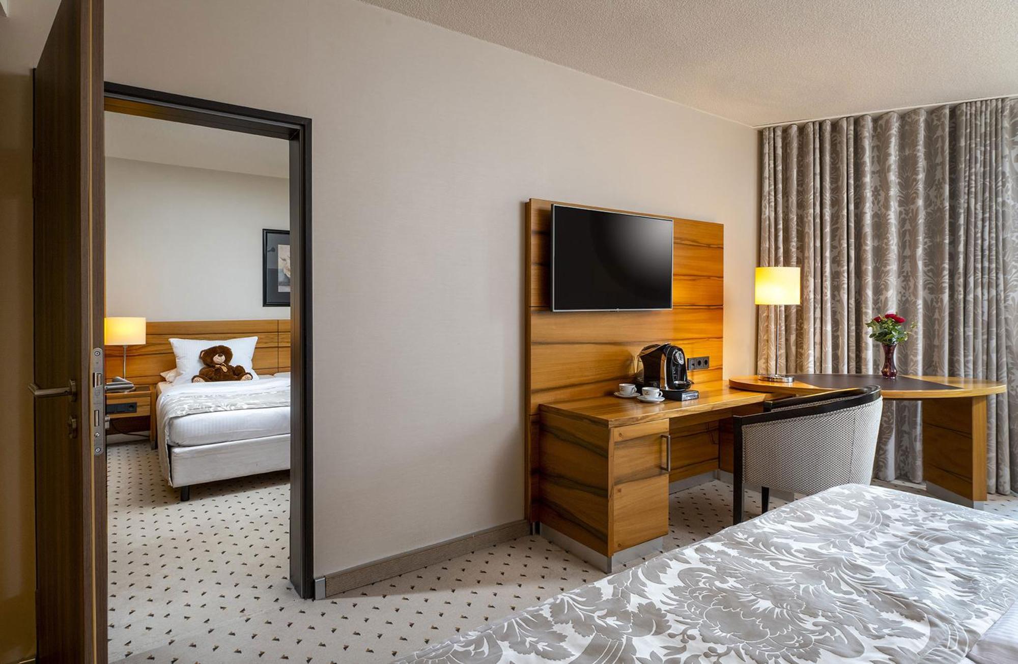 Отель Maritim Bad Homburg 4*